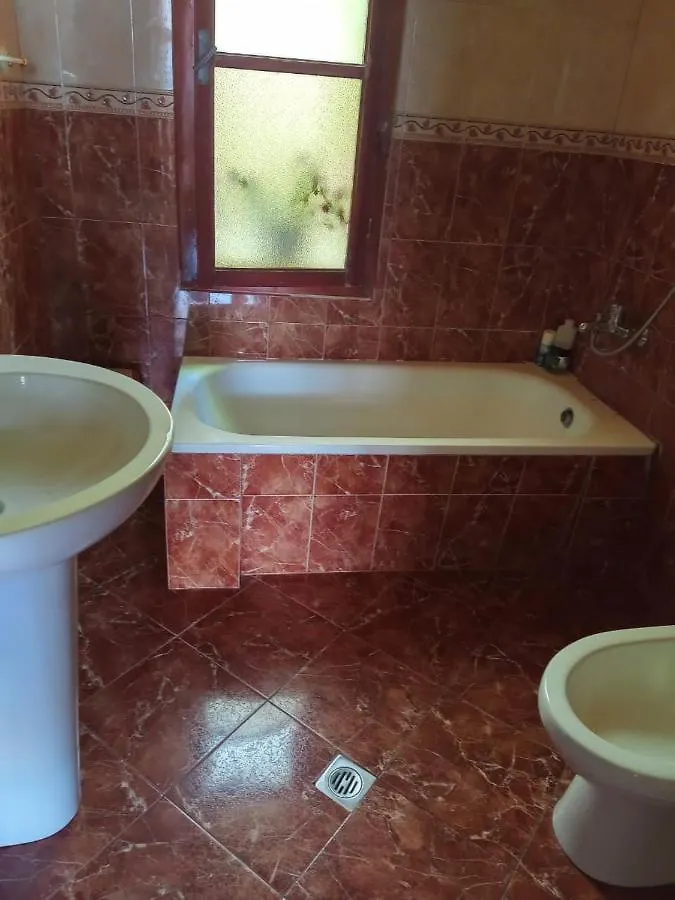 Twins Villa Mangalem Berat Guest house